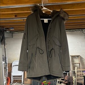 Victoria's Secret Khaki Ski & Snow Jacket